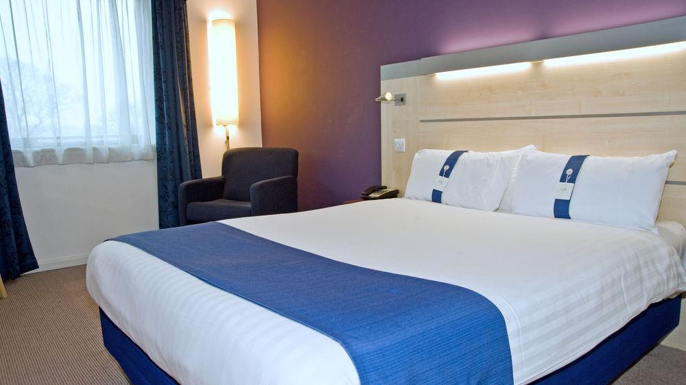 Holiday Inn Express Burnley M65 Jct 10 By Ihg מראה חיצוני תמונה