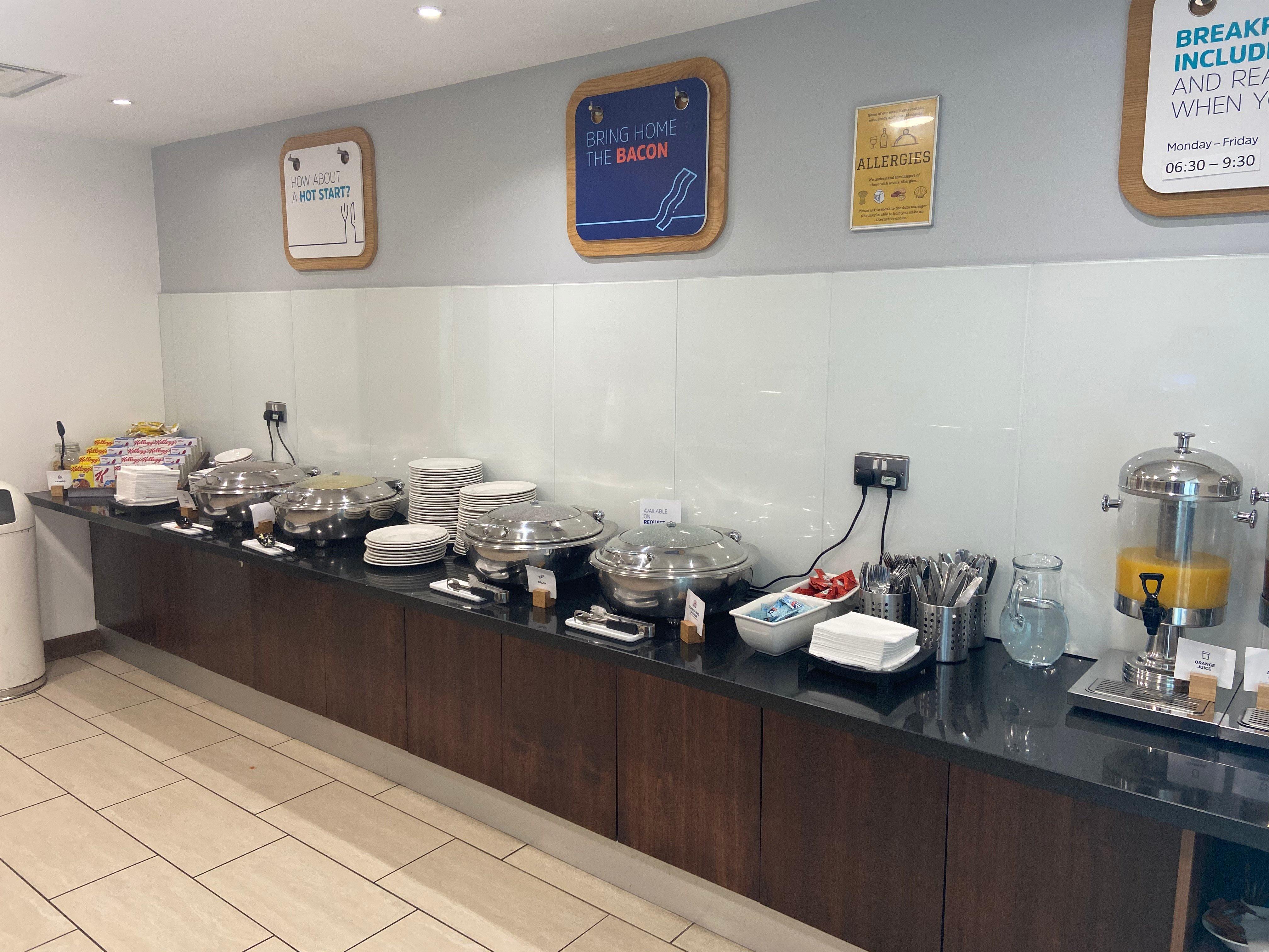 Holiday Inn Express Burnley M65 Jct 10 By Ihg מראה חיצוני תמונה