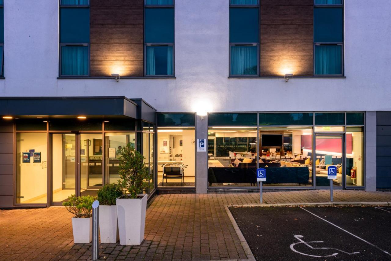 Holiday Inn Express Burnley M65 Jct 10 By Ihg מראה חיצוני תמונה