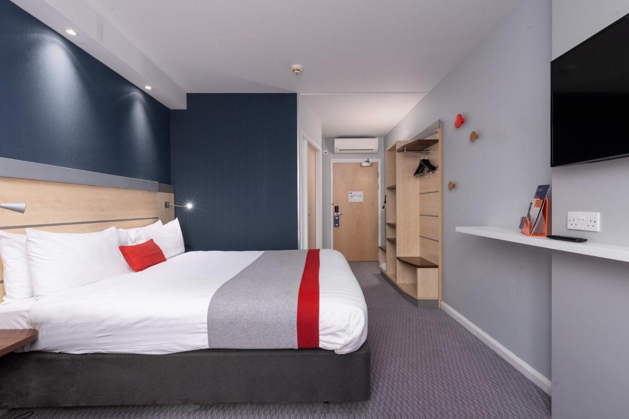 Holiday Inn Express Burnley M65 Jct 10 By Ihg מראה חיצוני תמונה
