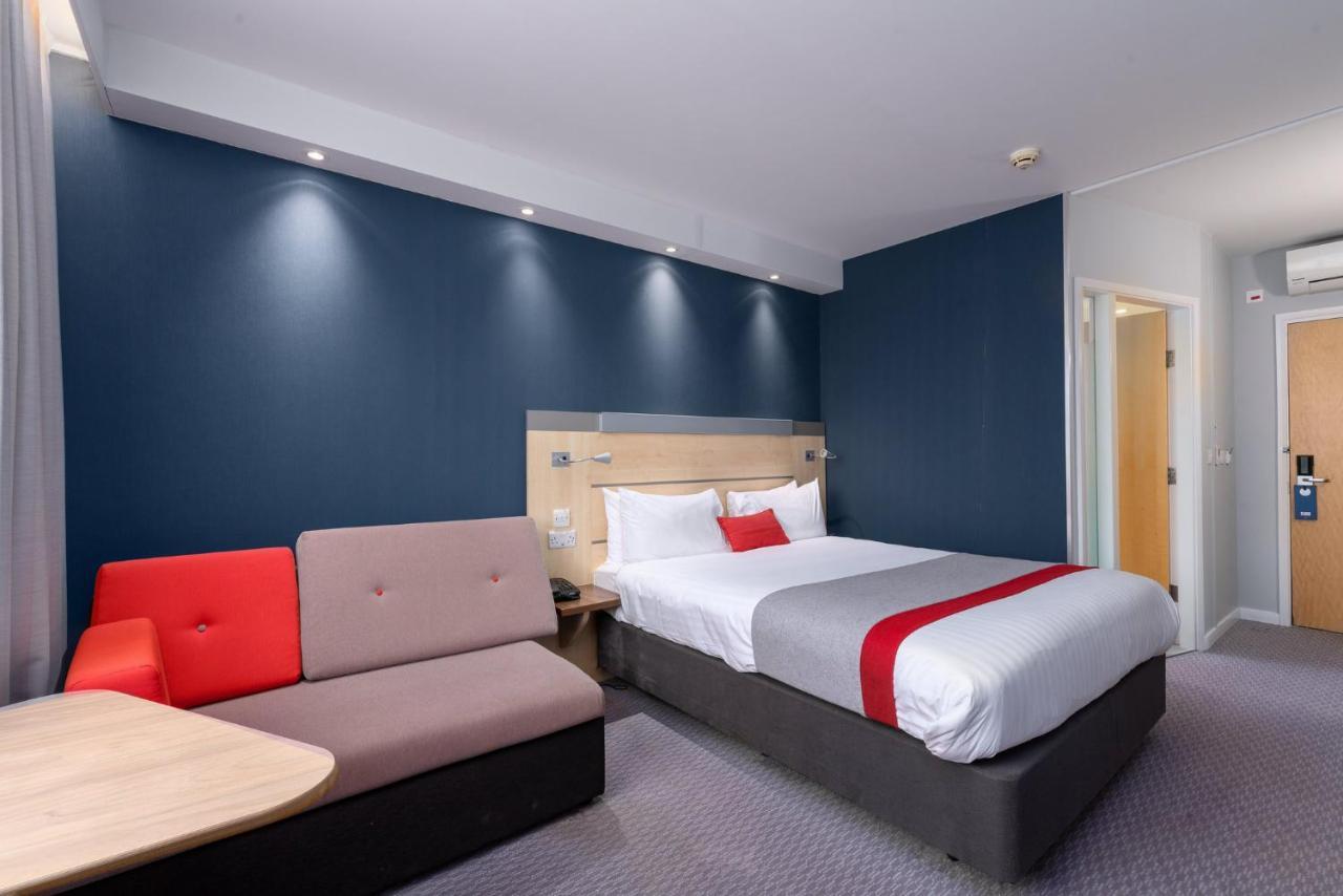 Holiday Inn Express Burnley M65 Jct 10 By Ihg מראה חיצוני תמונה