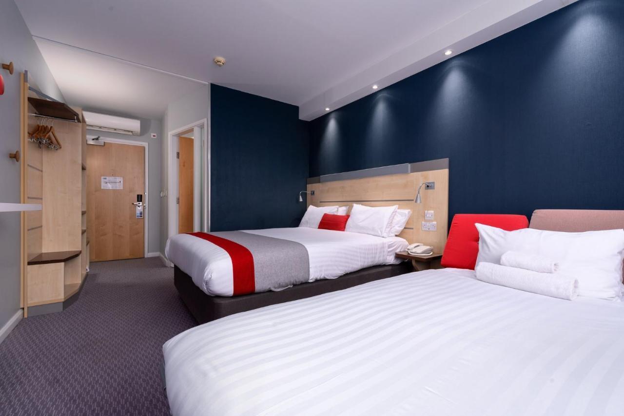 Holiday Inn Express Burnley M65 Jct 10 By Ihg מראה חיצוני תמונה