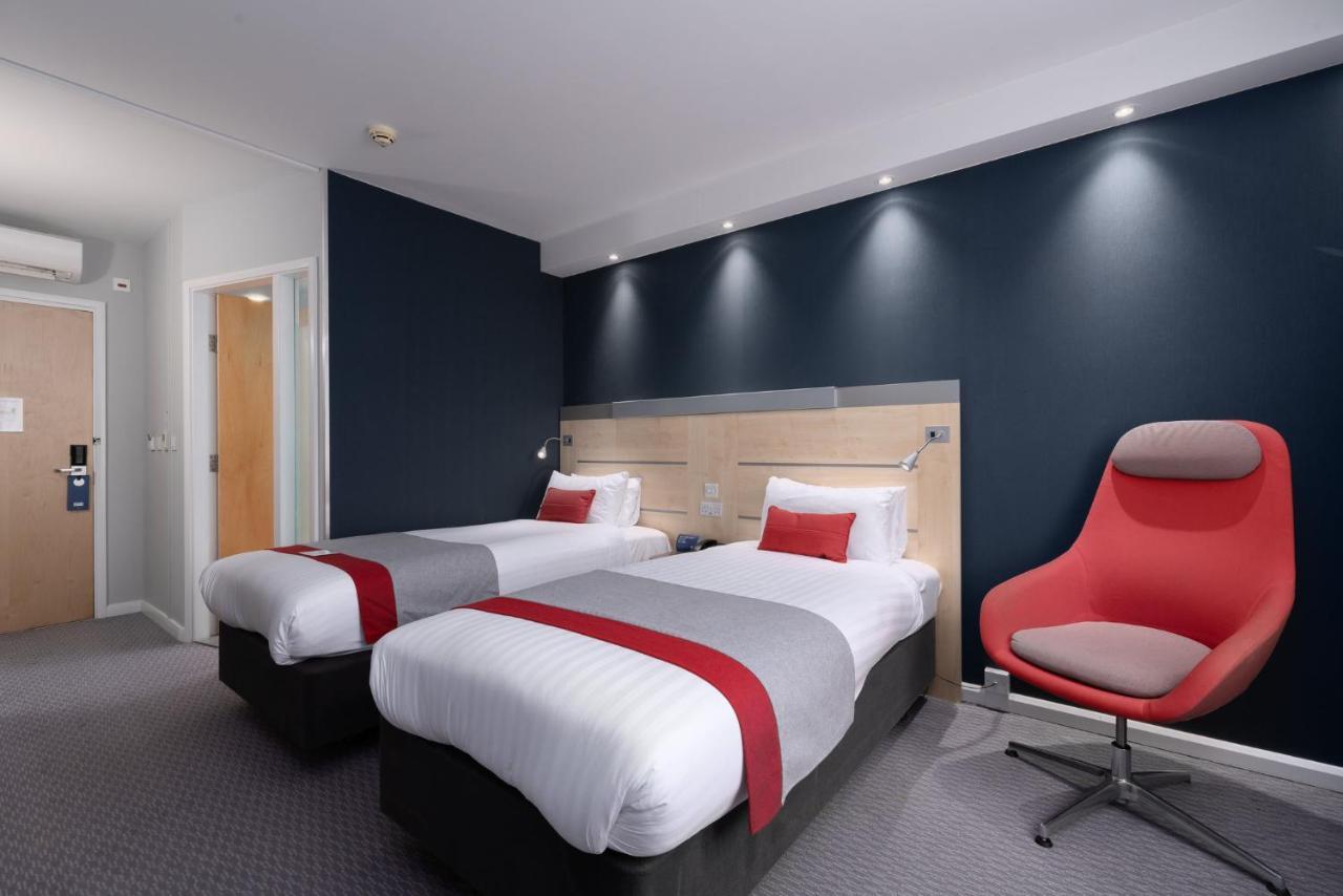 Holiday Inn Express Burnley M65 Jct 10 By Ihg מראה חיצוני תמונה
