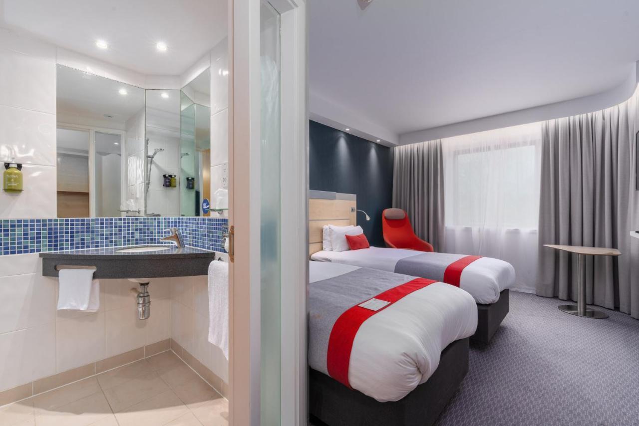 Holiday Inn Express Burnley M65 Jct 10 By Ihg מראה חיצוני תמונה