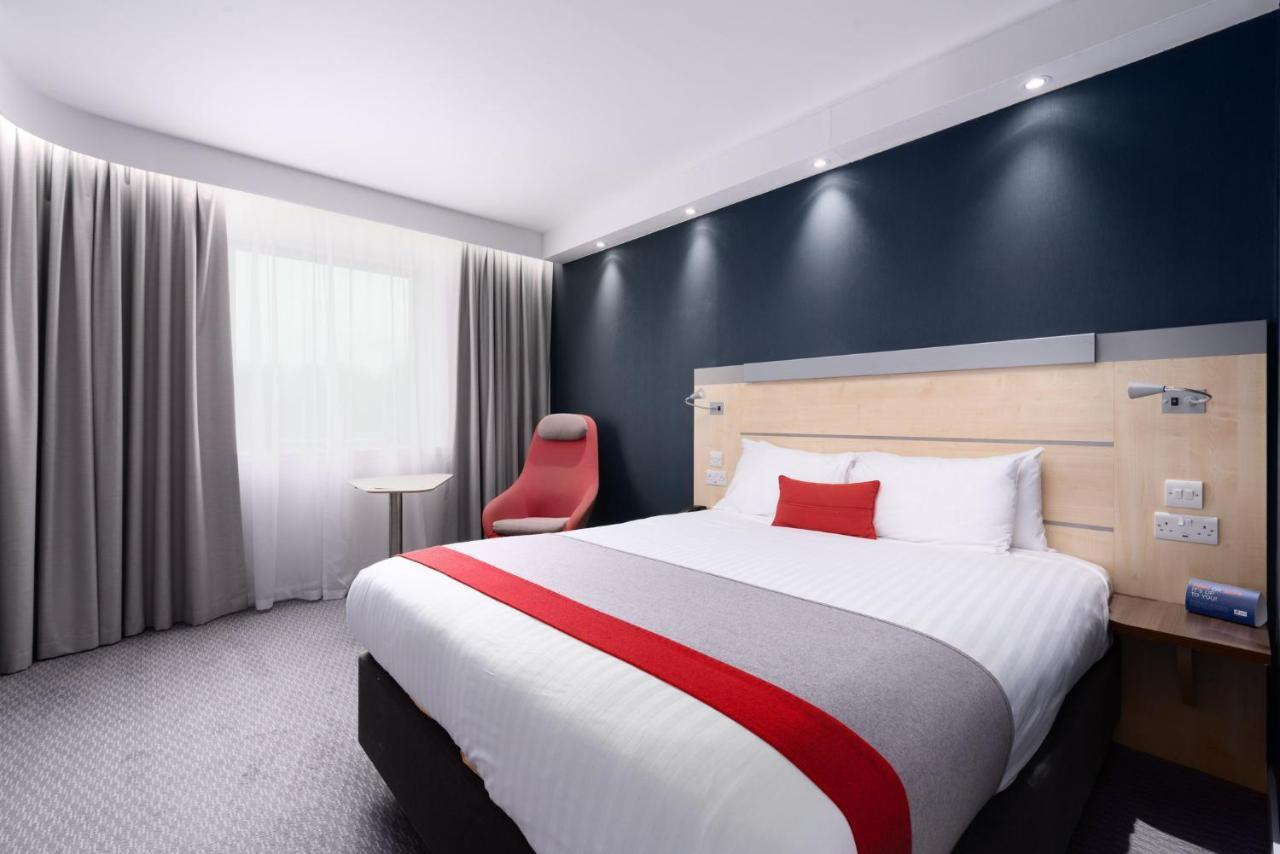 Holiday Inn Express Burnley M65 Jct 10 By Ihg מראה חיצוני תמונה