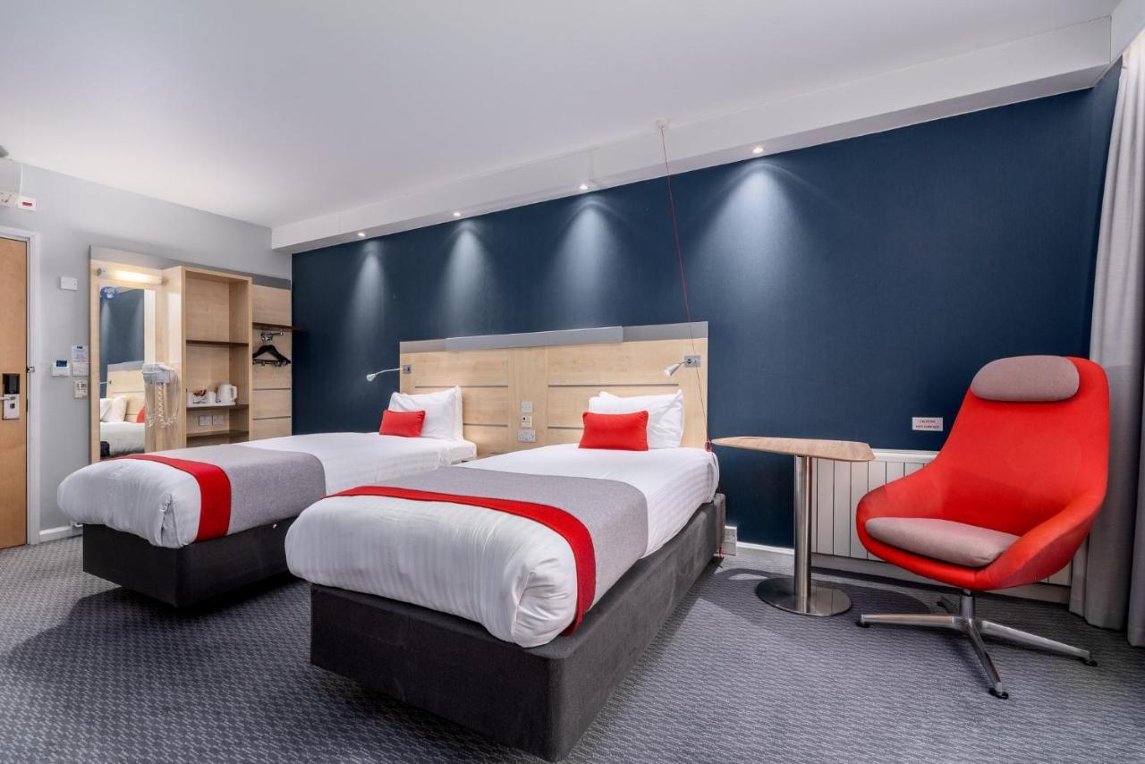 Holiday Inn Express Burnley M65 Jct 10 By Ihg מראה חיצוני תמונה