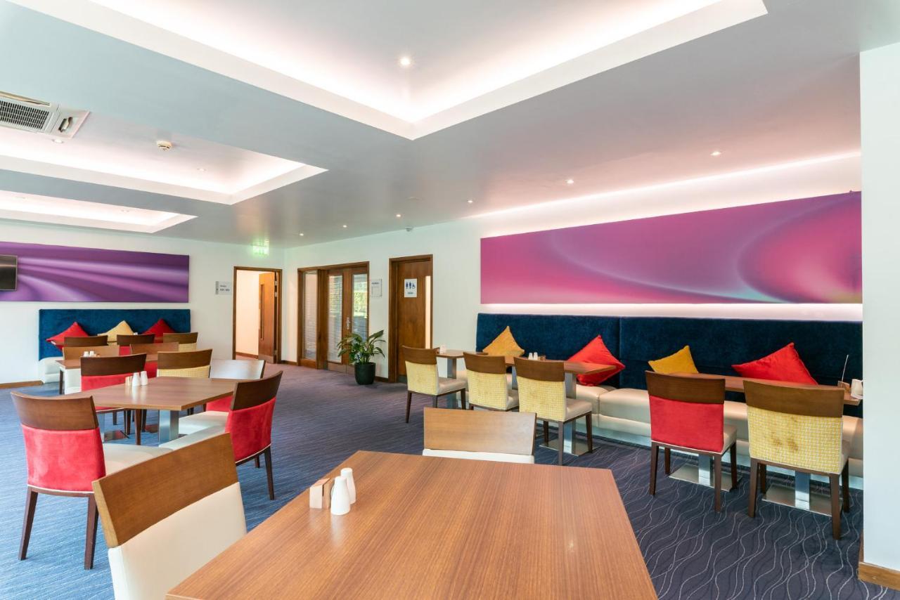 Holiday Inn Express Burnley M65 Jct 10 By Ihg מראה חיצוני תמונה