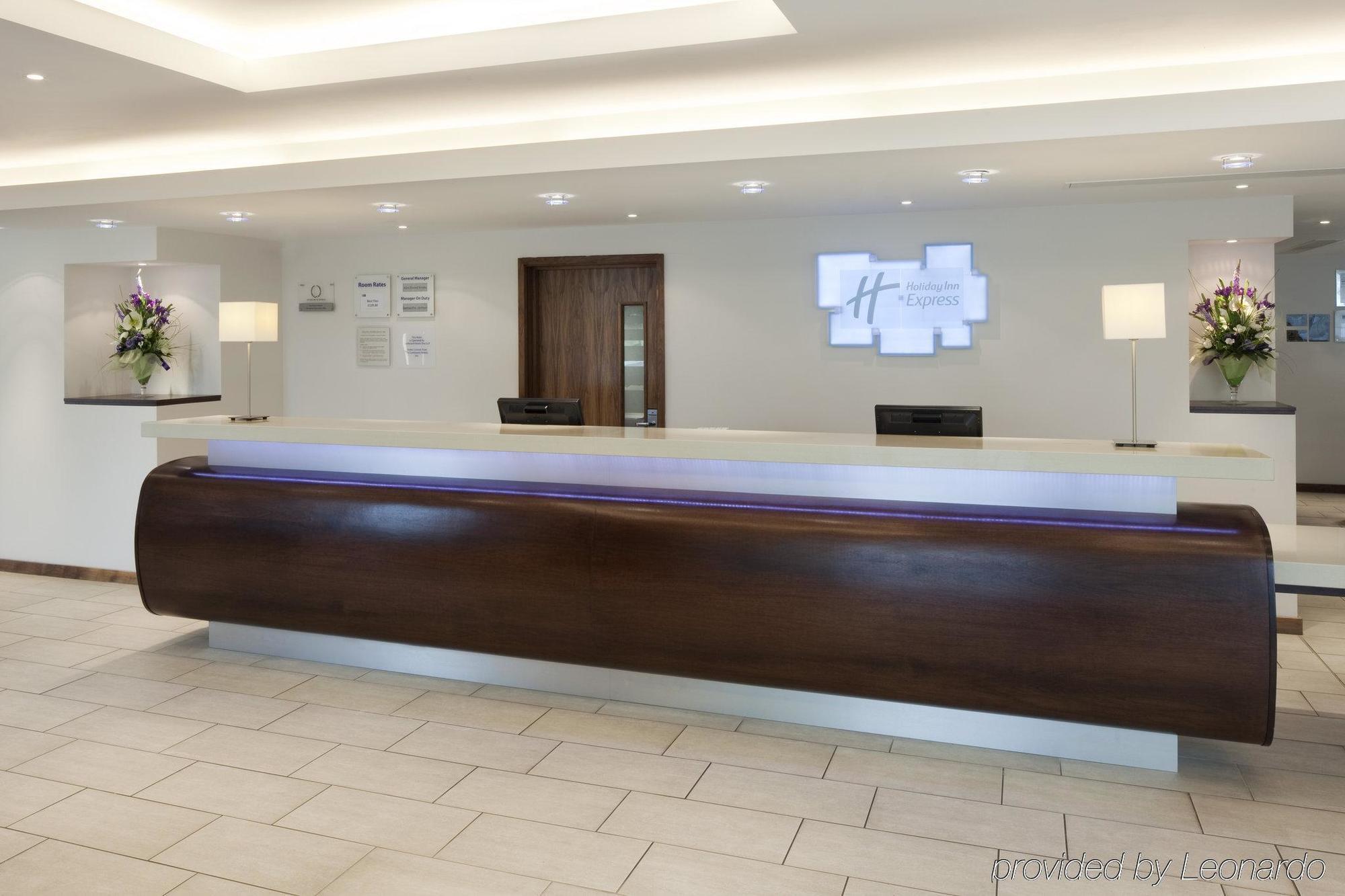 Holiday Inn Express Burnley M65 Jct 10 By Ihg מראה פנימי תמונה